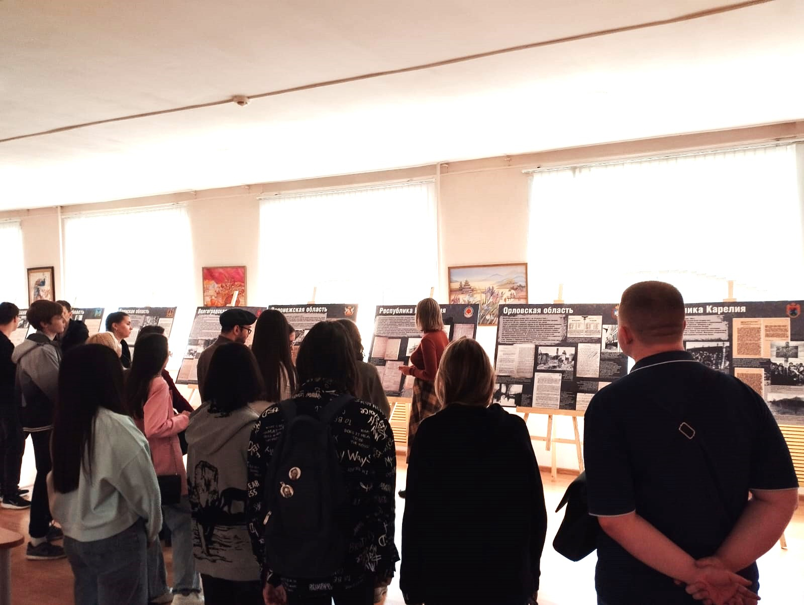 Студенты группы 21ФПИ1 посетили выставку Без срока давности